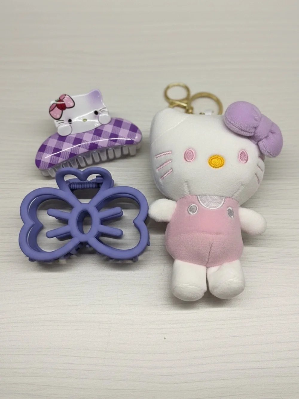 Cute Kawaii Hair Clip & Plush Keychain Bundle – Purple Bow Cat Accessories Set